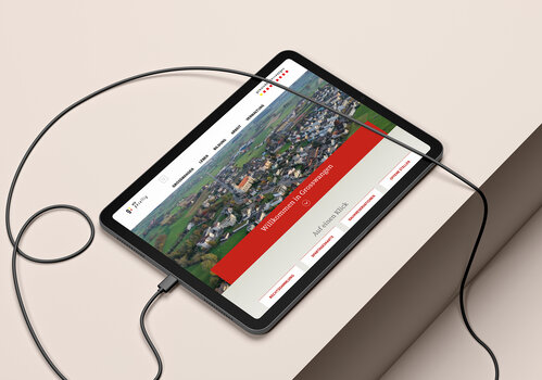 Gemeinde, Schule und Betagtenzentrum